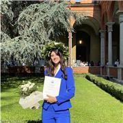 Studentessa magistrale impartisce ripetizioni di latino e italiano